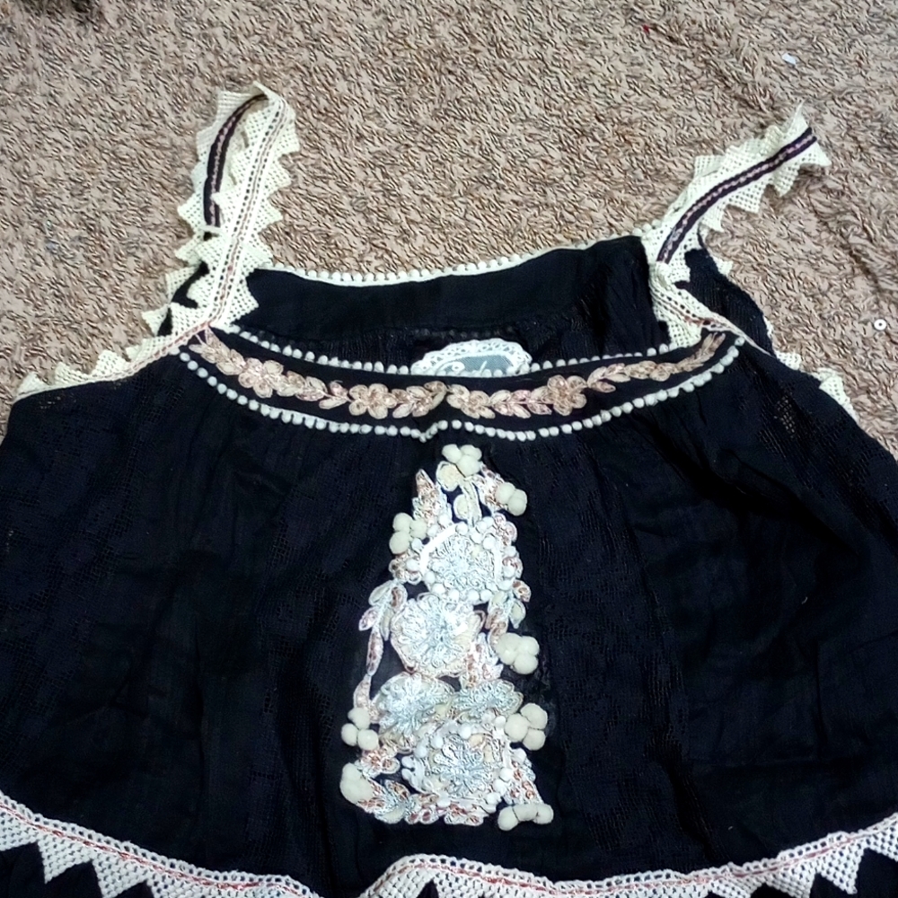 NWT! gado gado tank top